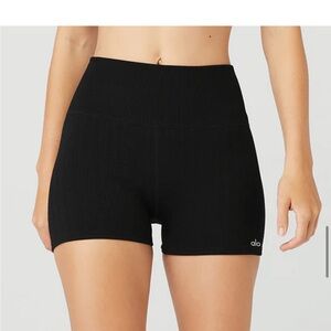 Alo seamless shorts